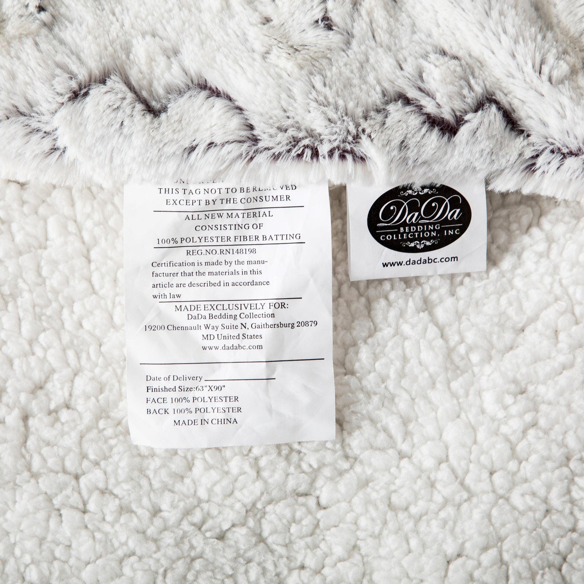Luxury Dreamy Milky White & Purple Sherpa Backside Faux Fur Throw Blanket