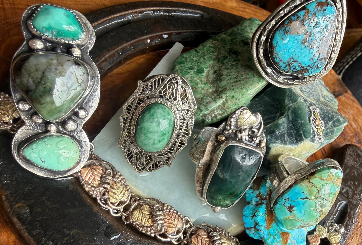 Desert Bloom Guatemalan Jade Mixed-Metal Statement Ring — Size 6.5