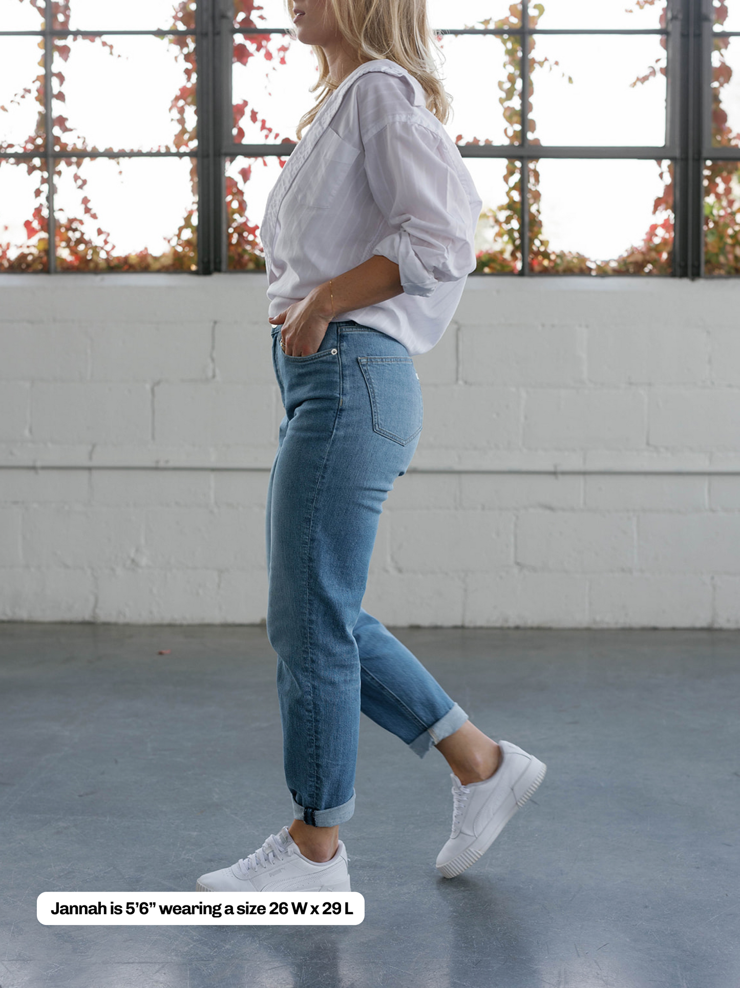 Women's Stretch Tapered Jean - Washed Stone Blue