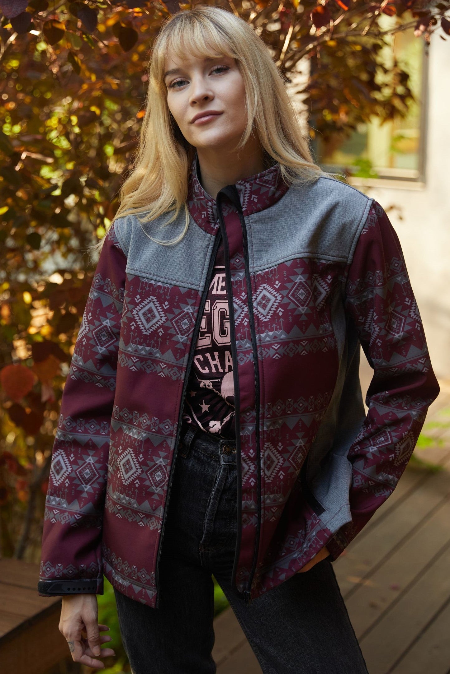 Ladies Softshell Water-Resistant Western Wear Jacket