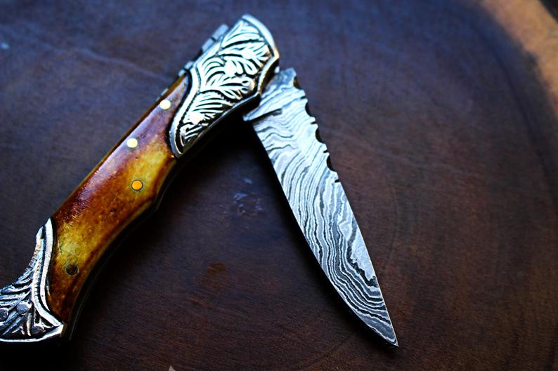 Handmade Damascus Pocket Knife with Burn Bone Handles & Steel Bolsters TF-30
