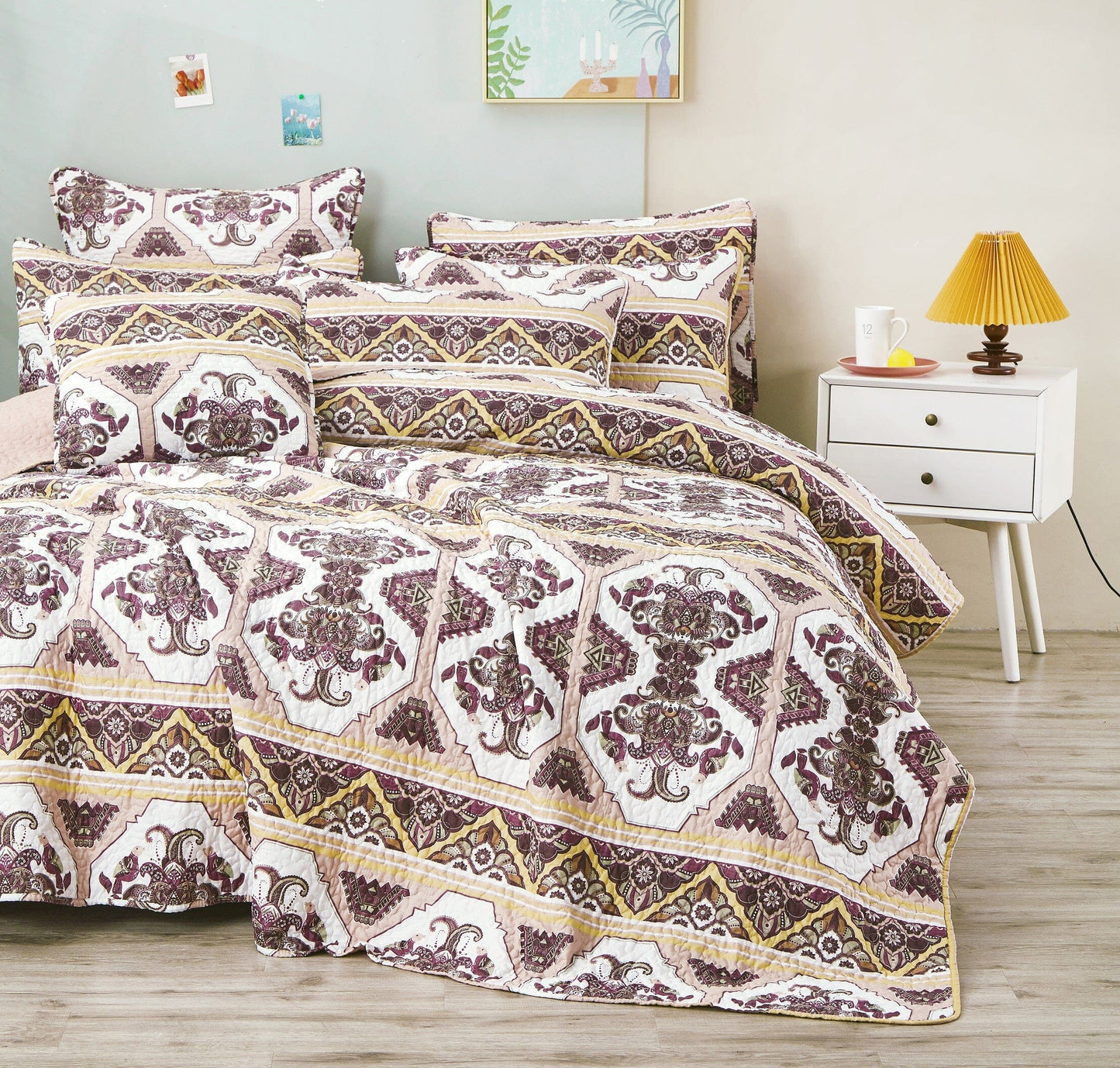 Persian Design Intricate Ornate Print Coverlet w/ Shams