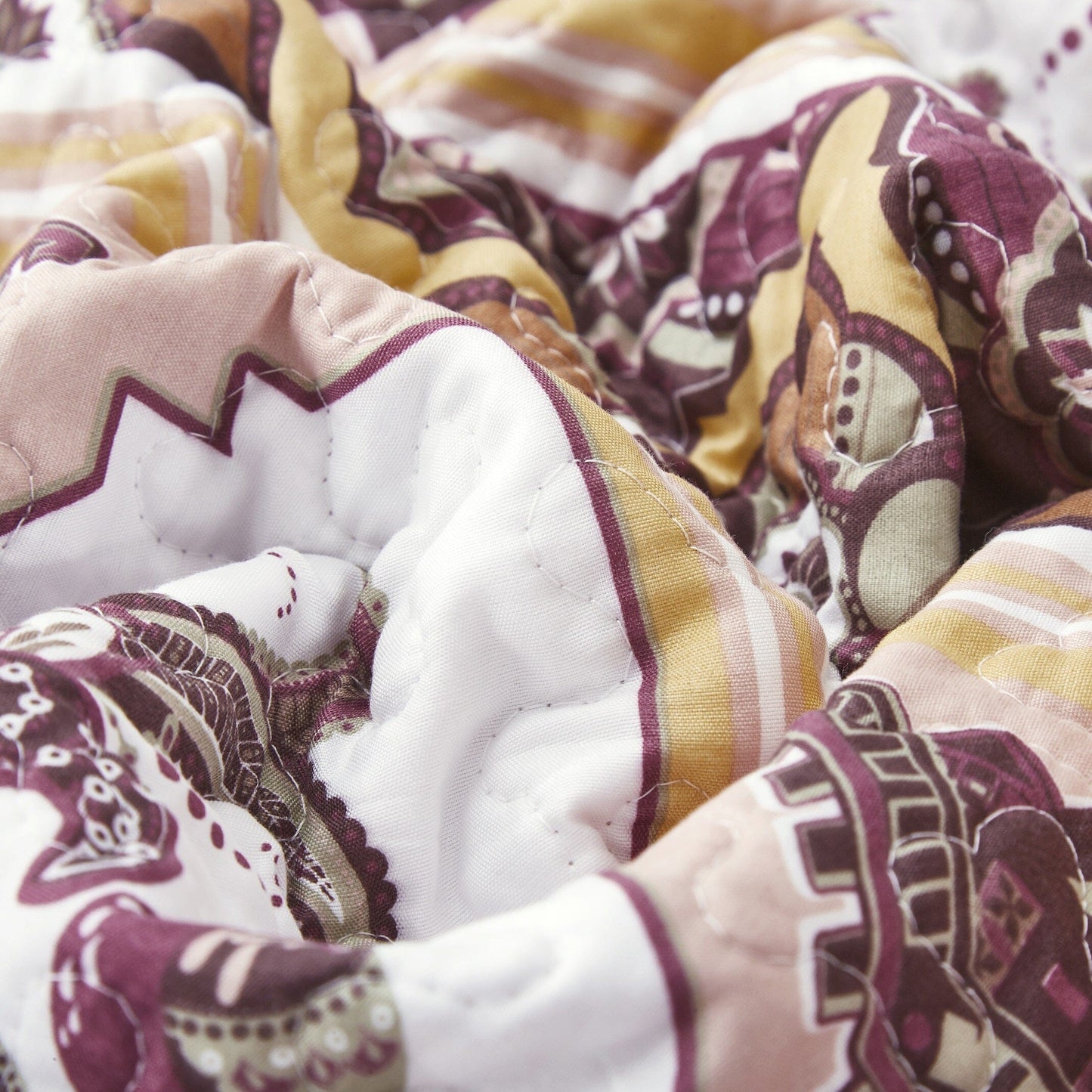 Persian Design Intricate Ornate Print Coverlet w/ Shams