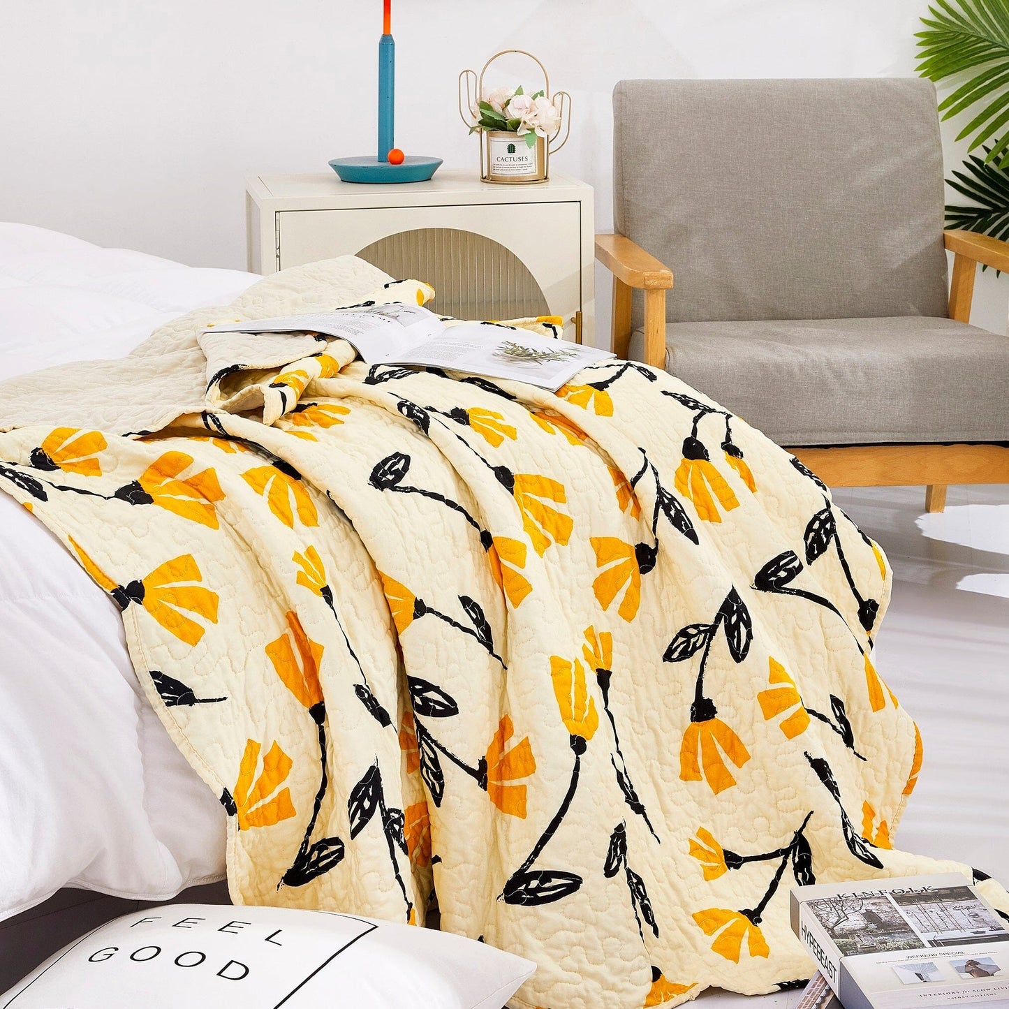 Botanical Floral Throw Blanket - Quilted Yellow Fleur Golden Orange Spring Time Tulips - Scalloped Edges Bright Vibrant Ivory Cream