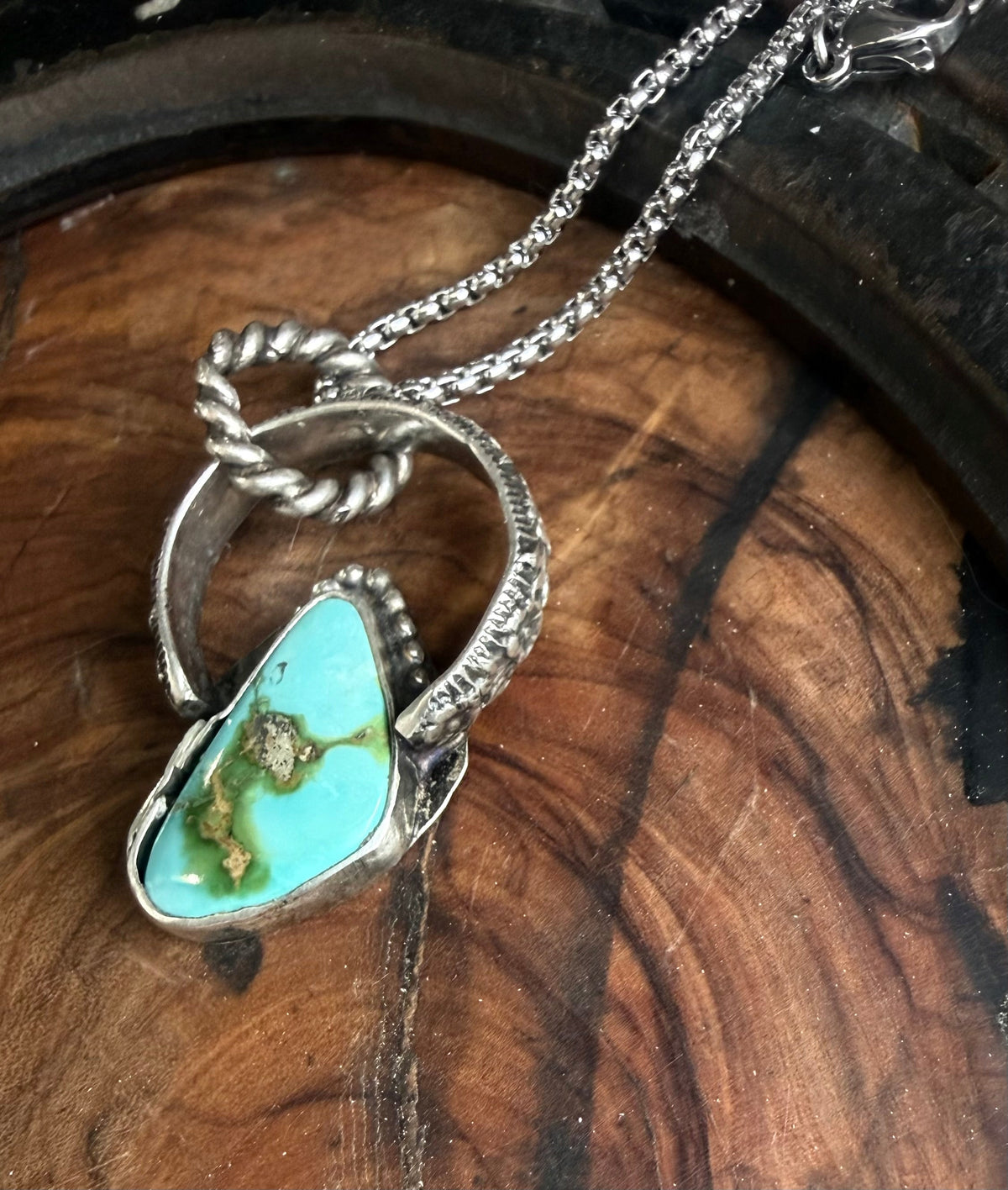 Dorothy Series | Heritage Pendant Collection