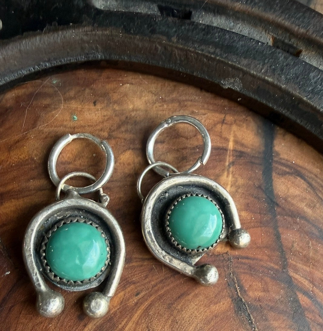 Dorothy Series | Heritage Chandelier Huggie Earrings