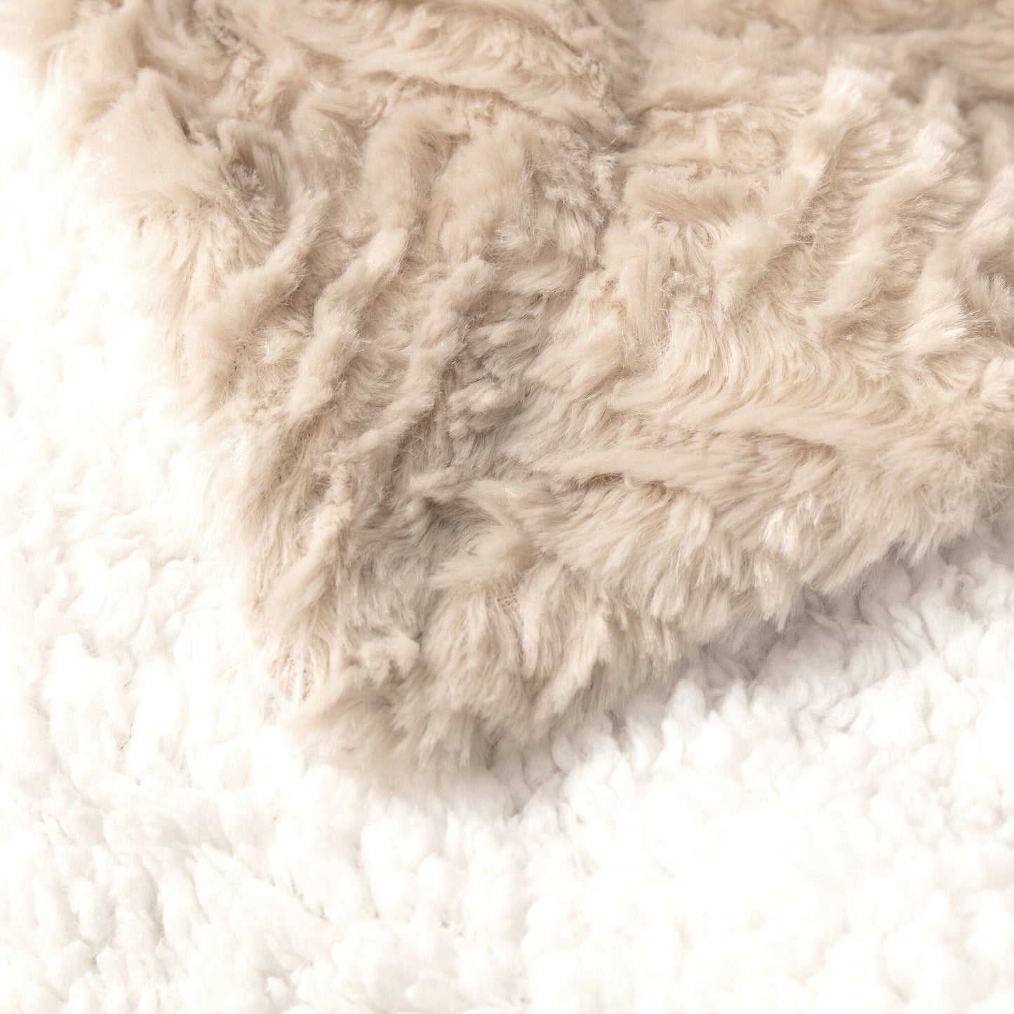 Champagne Ivory Faux Fur Throw Blanket - Dreamy Gold Geometric Embossed Sherpa Backside - Super Soft Warm Cozy Plush Fluffy