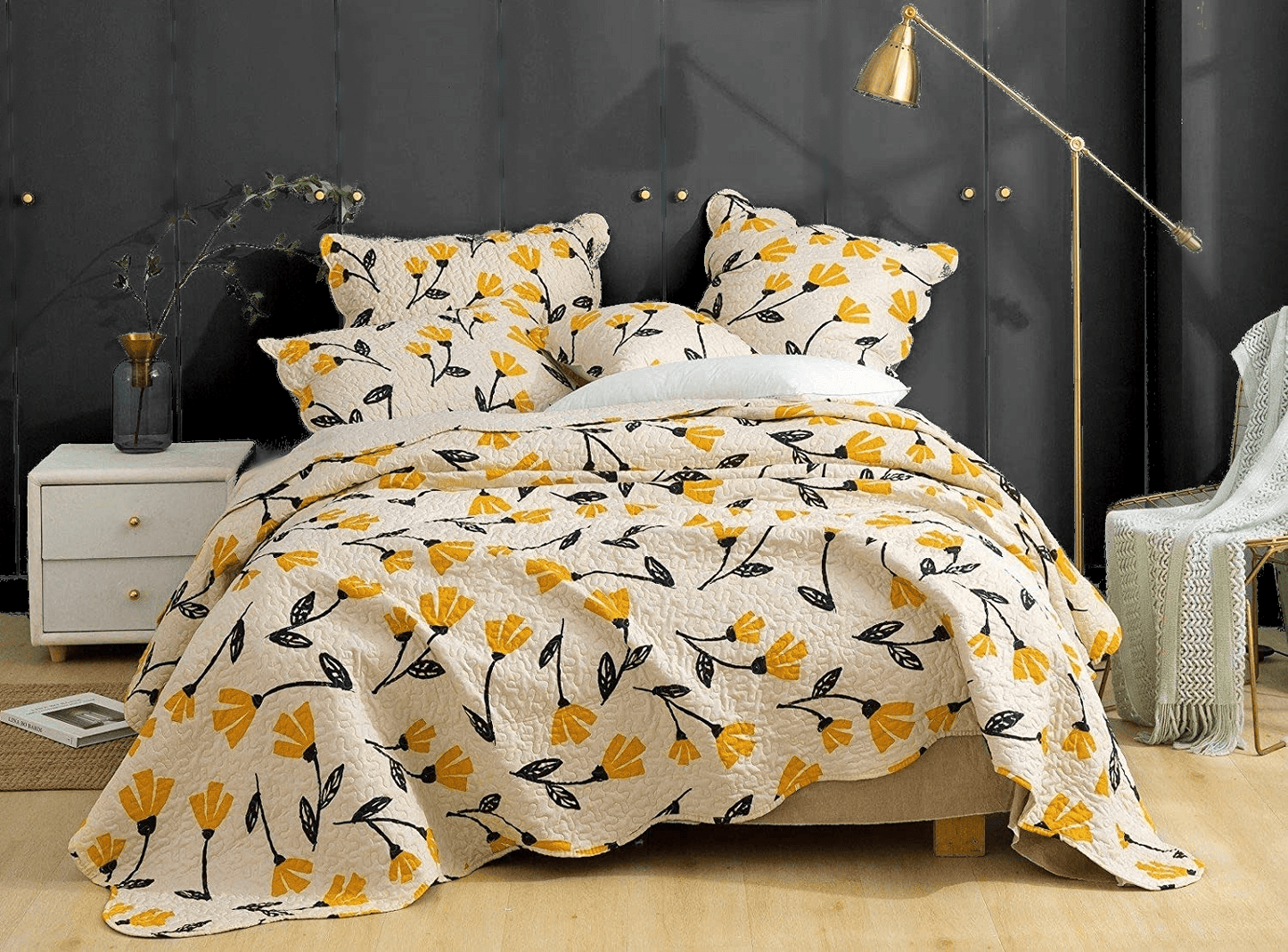 Yellow Floral Farmer Quilt
