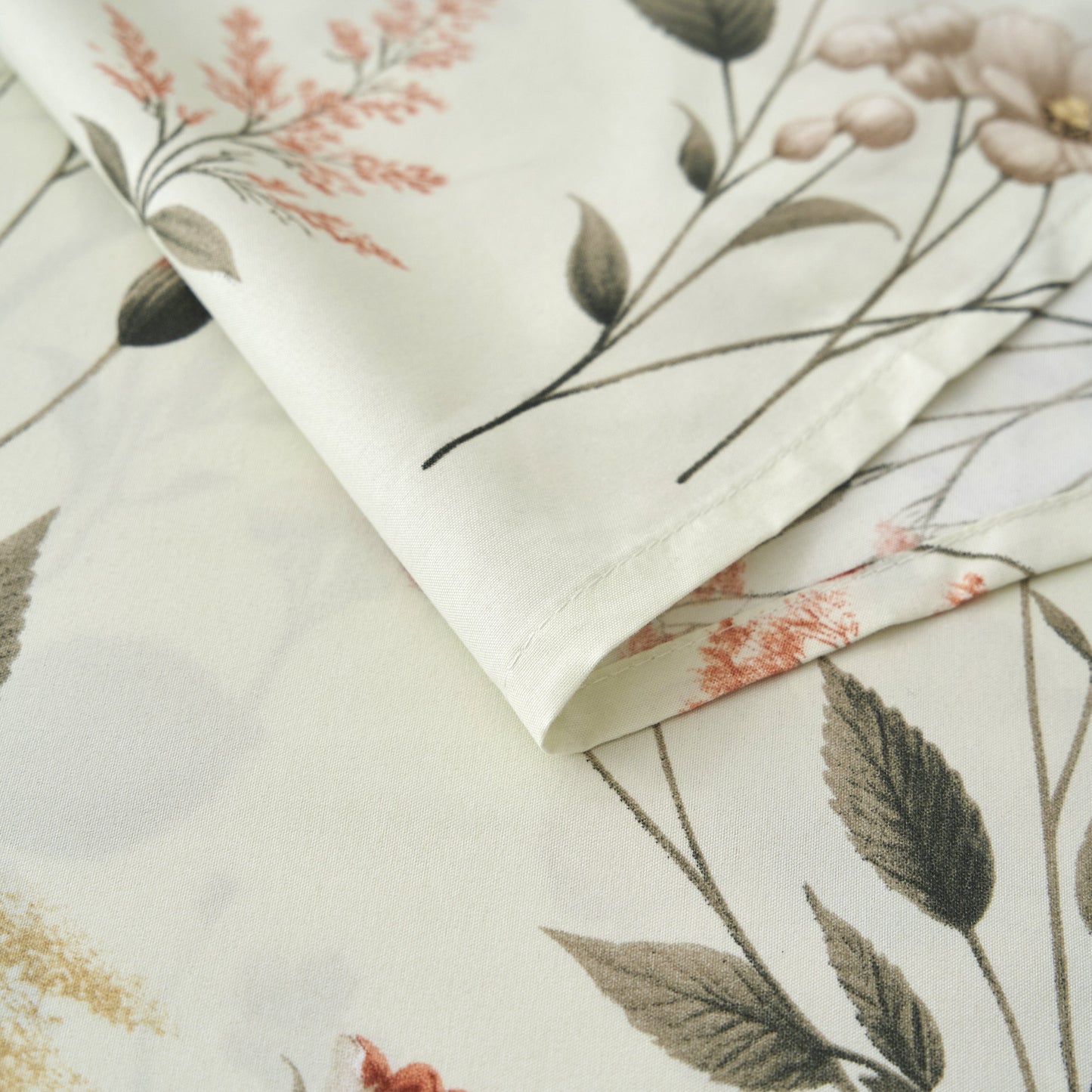 Enchanted Meadow Bed Sheet Set - Floral Harmony in Beige, Rose, and Soft Green