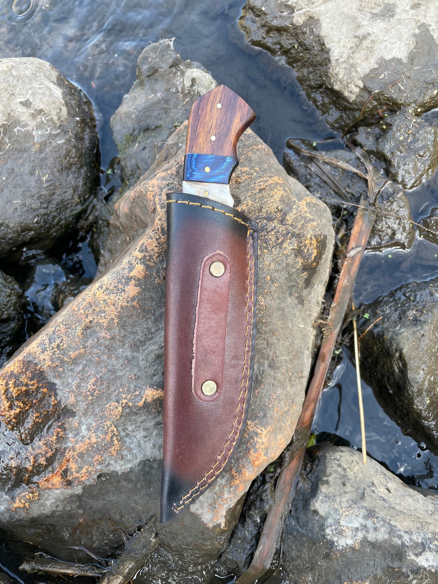 Handmade 1095 High Carbon Damascus Steel Hunting Knife TK-031