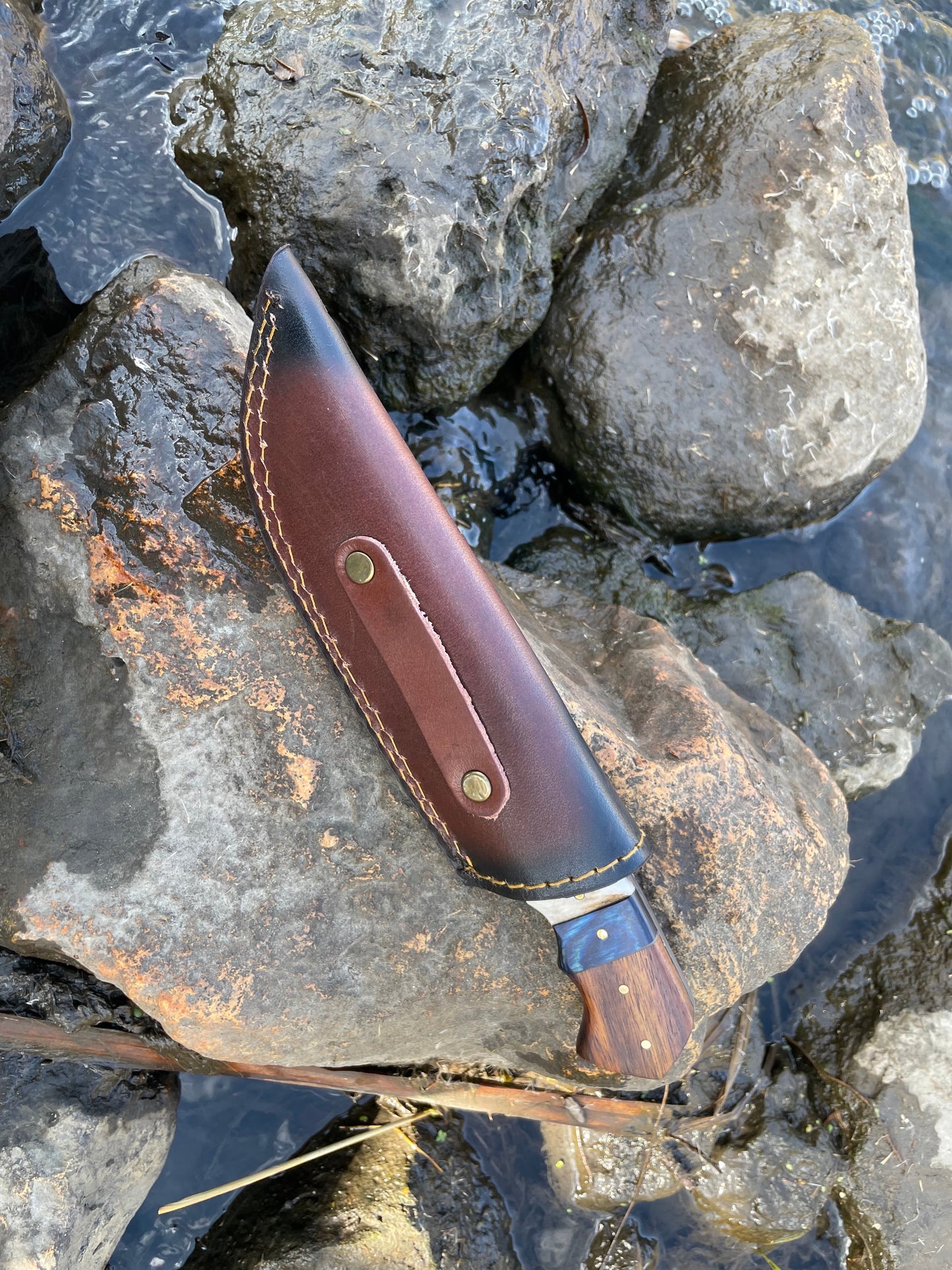 Handmade 1095 High Carbon Damascus Steel Hunting Knife TK-031