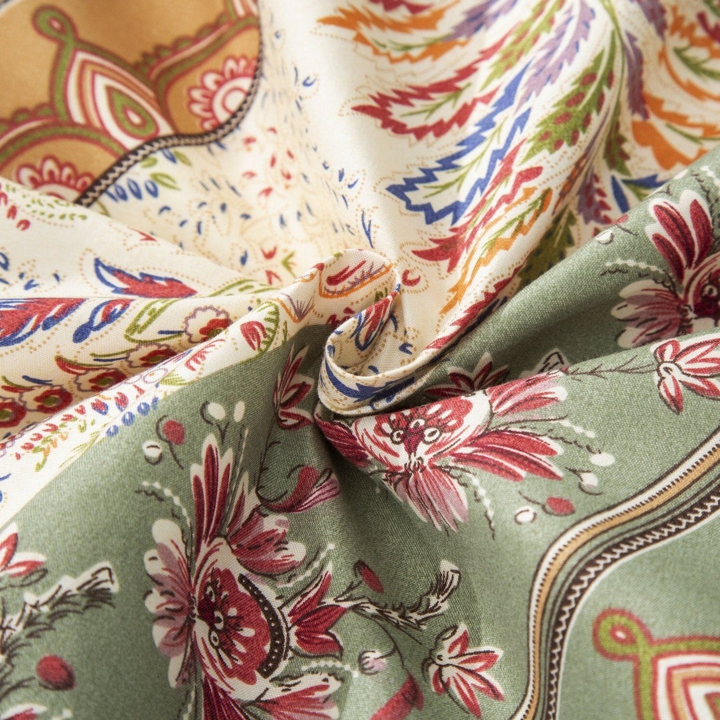 Botanical Cranberry Sage Chevron Floral Flat Bed Sheet w/ Pillowcases