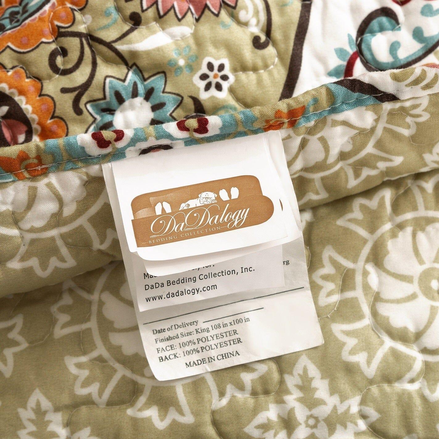 Garden Coral Paisley Quilted Bedspread Set