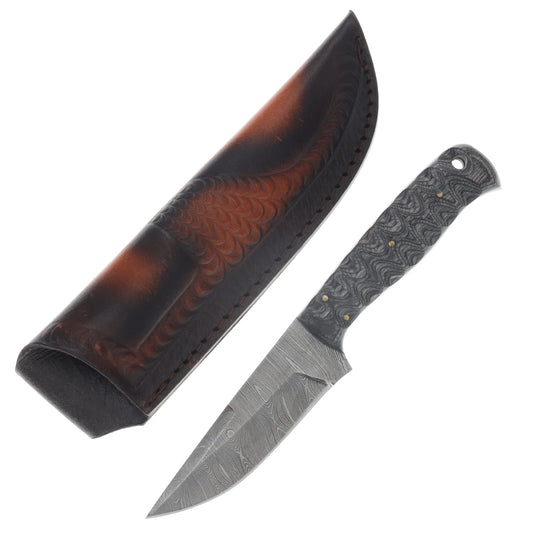 Damascus Sharktooth Fixed Blade Knife – Sculpted Horn Handle & Leather Sheath