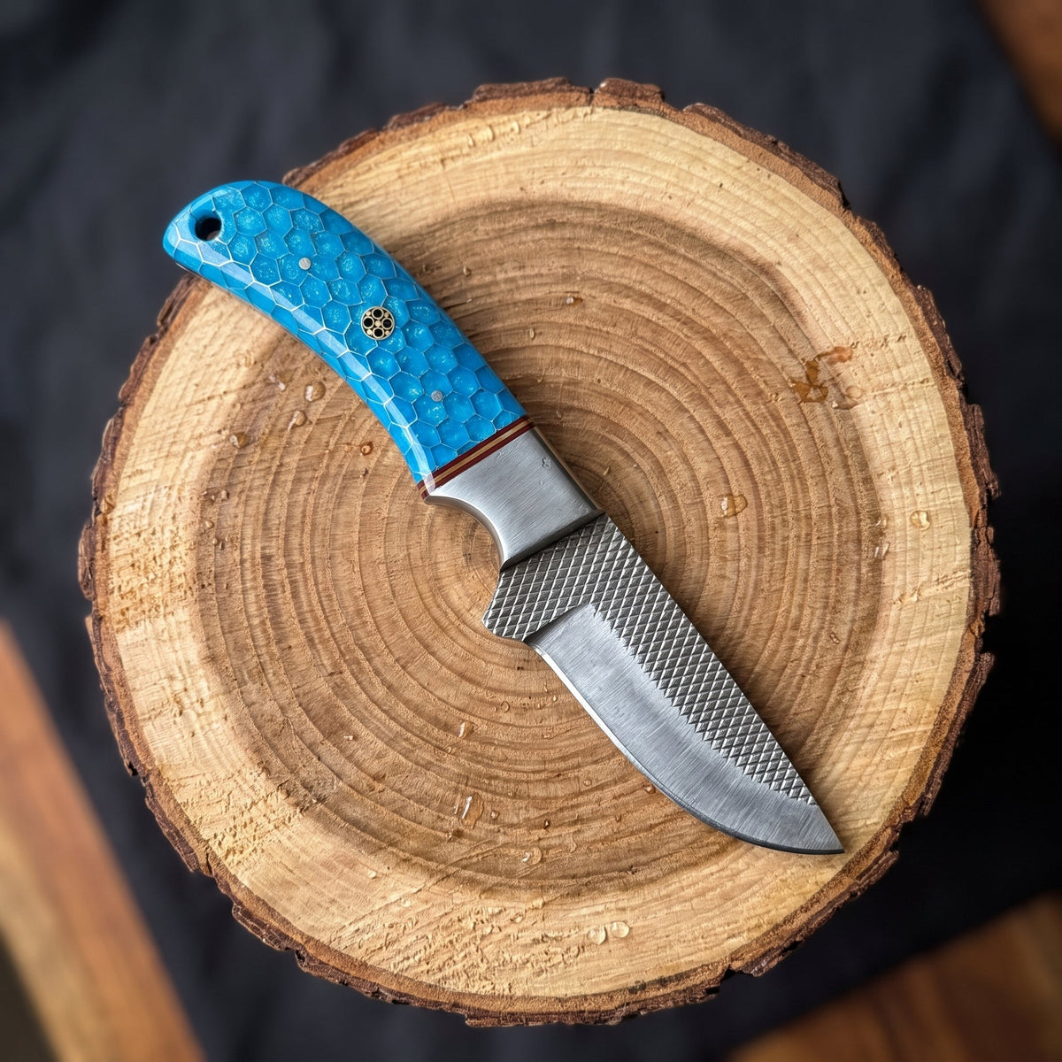 Titan "Blue Trail" Skinner Knife – High Carbon RASP Steel, Blue Honeycomb Resin Handle, Leather Sheath