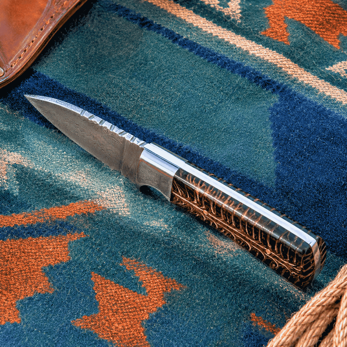 Ponderosa Pine Cone Cowboy Knife | Handmade Damascus Fixed Blade with Leather Sheath