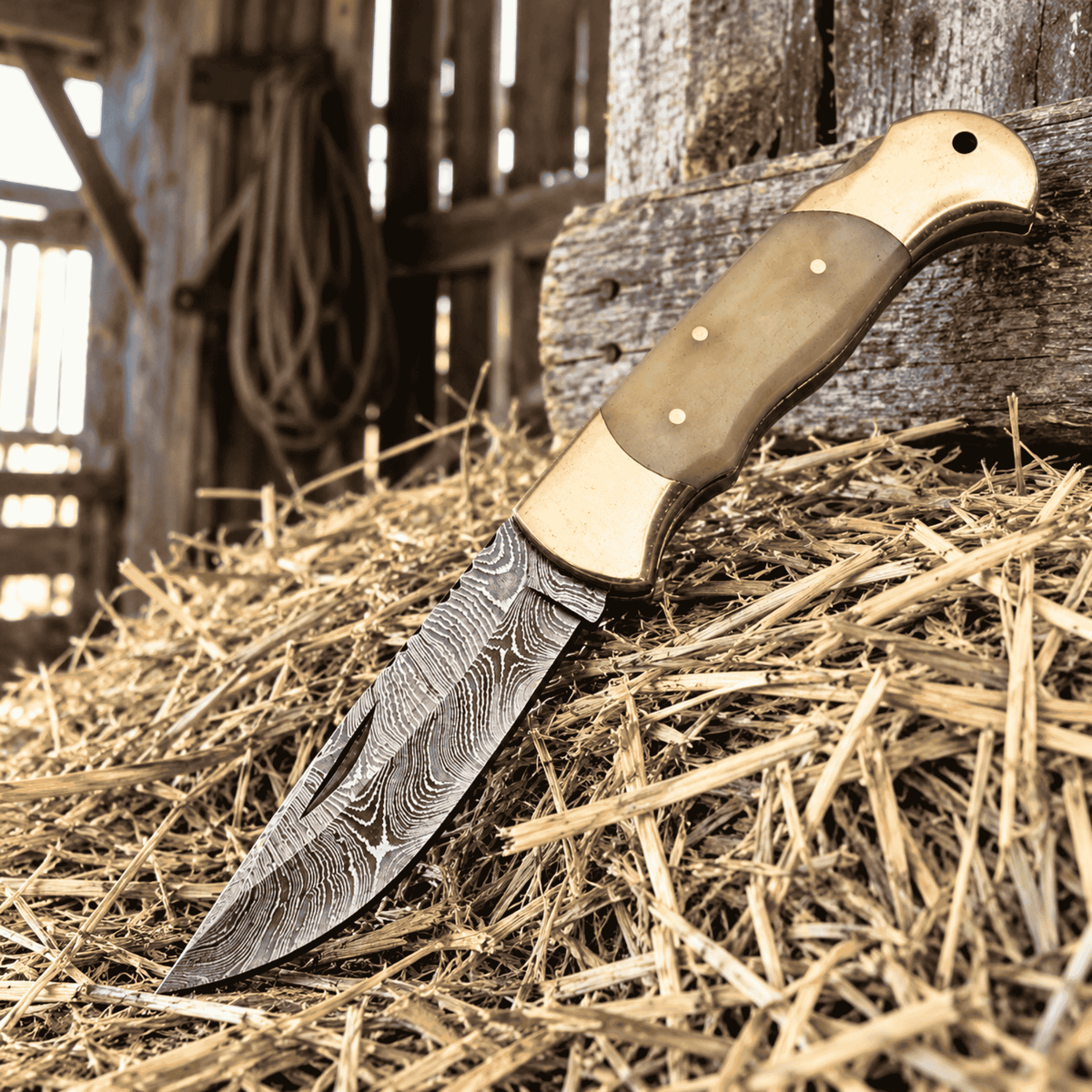 Damascus Lockback Pocket Knife – White Smooth Bone & Brass Bolsters