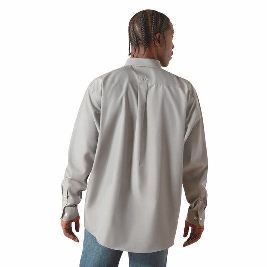 Ariat Mens Wrinkle Free Solid Classic Fit Long Sleeve Shirt