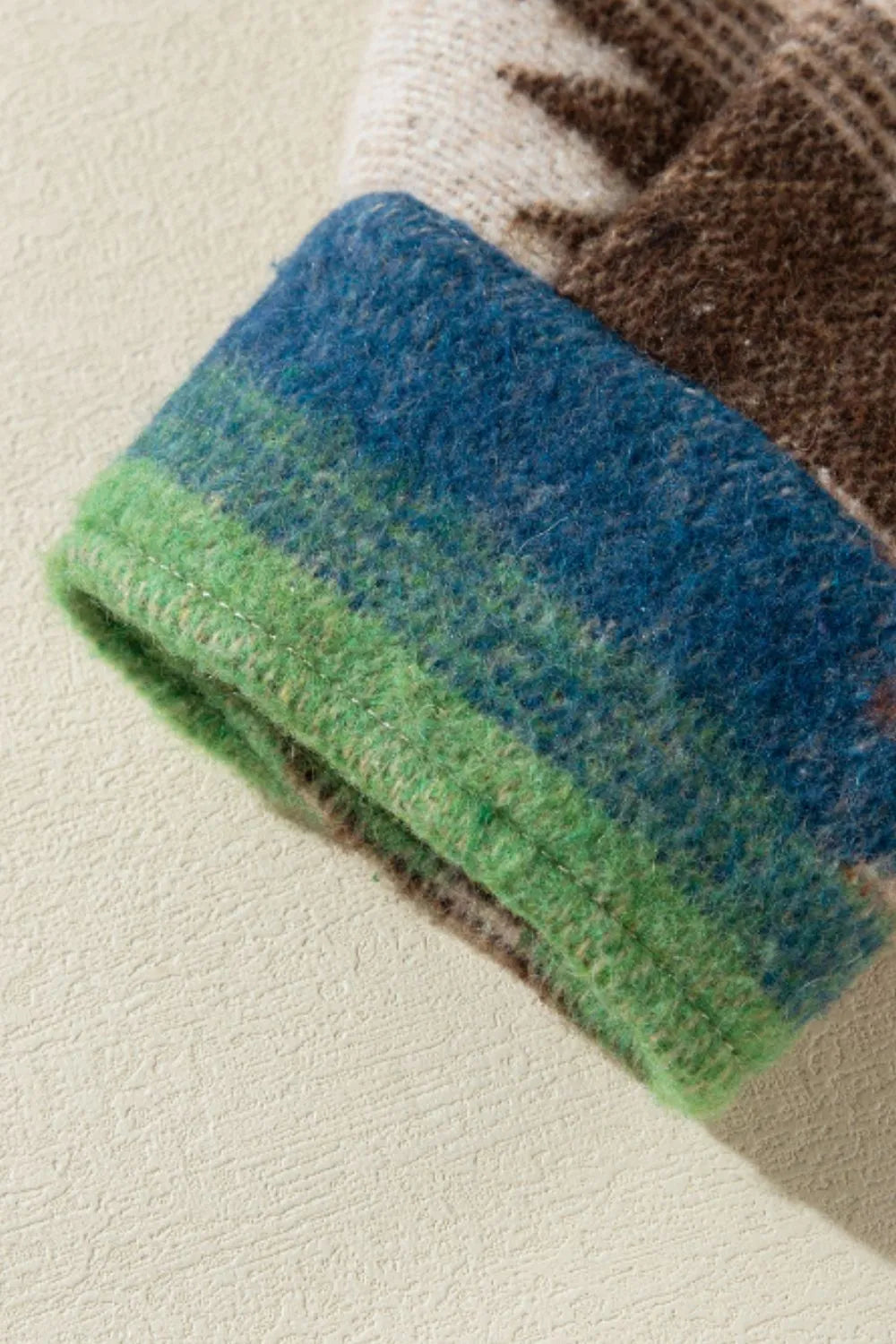 b8ceb92c-0a22-44e2-914b-58dfa9cce57f-Max