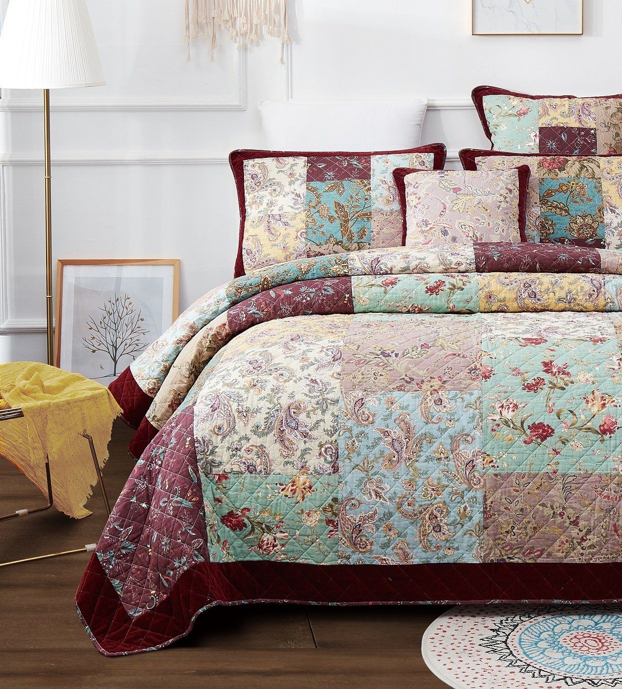 Country Cabin Cotton Breadspread + Shams