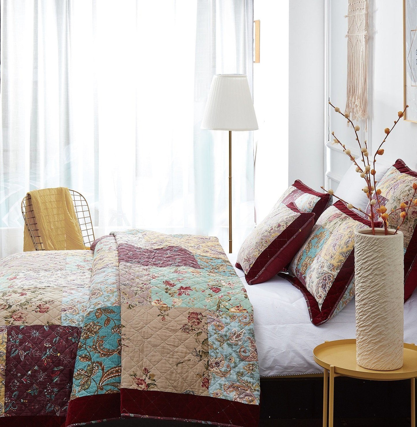 Country Cabin Cotton Breadspread + Shams