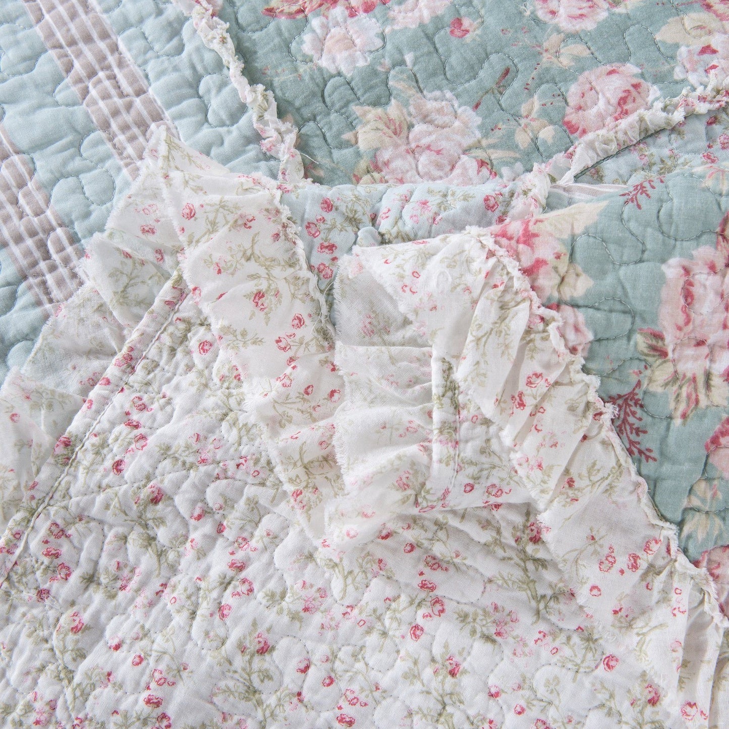 Floral Pastel Cotton Patchwork Ruffle Bedspread Set