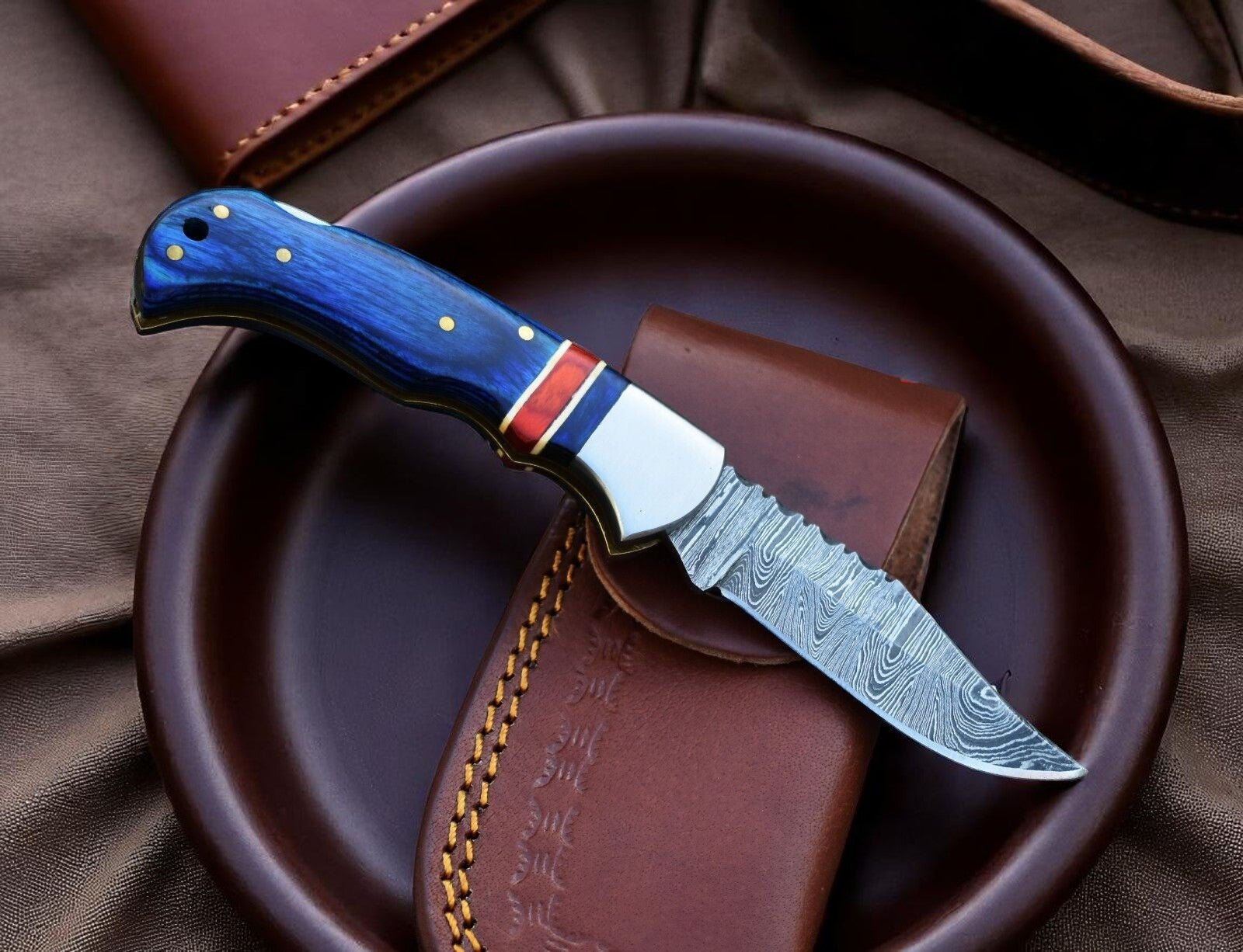 Best Folding Hunting Knife – Wood Handle, 3" Blade - Bumpkin Ranchwear