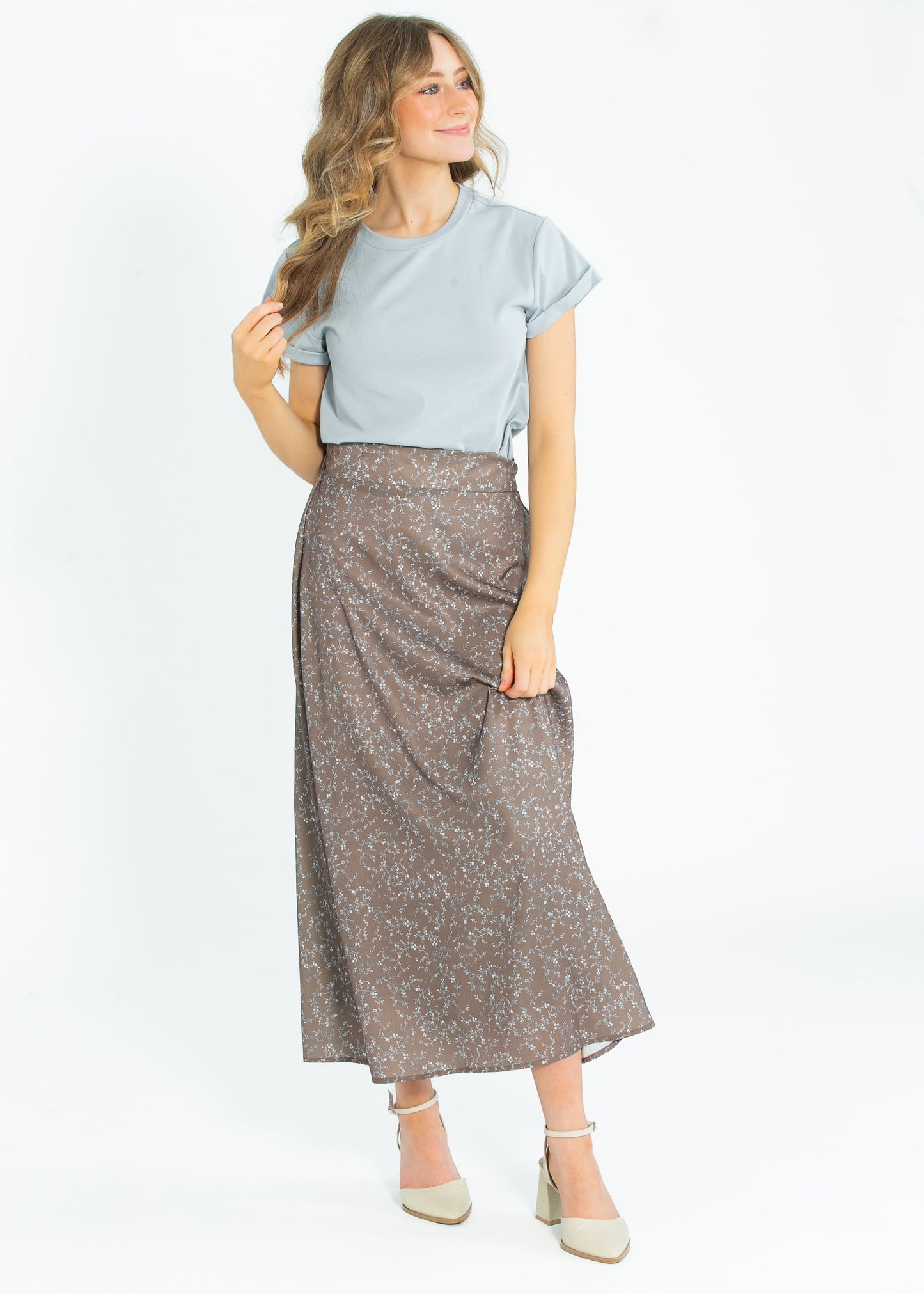 Inherit Co Braylyn Floral Midi Skirt
