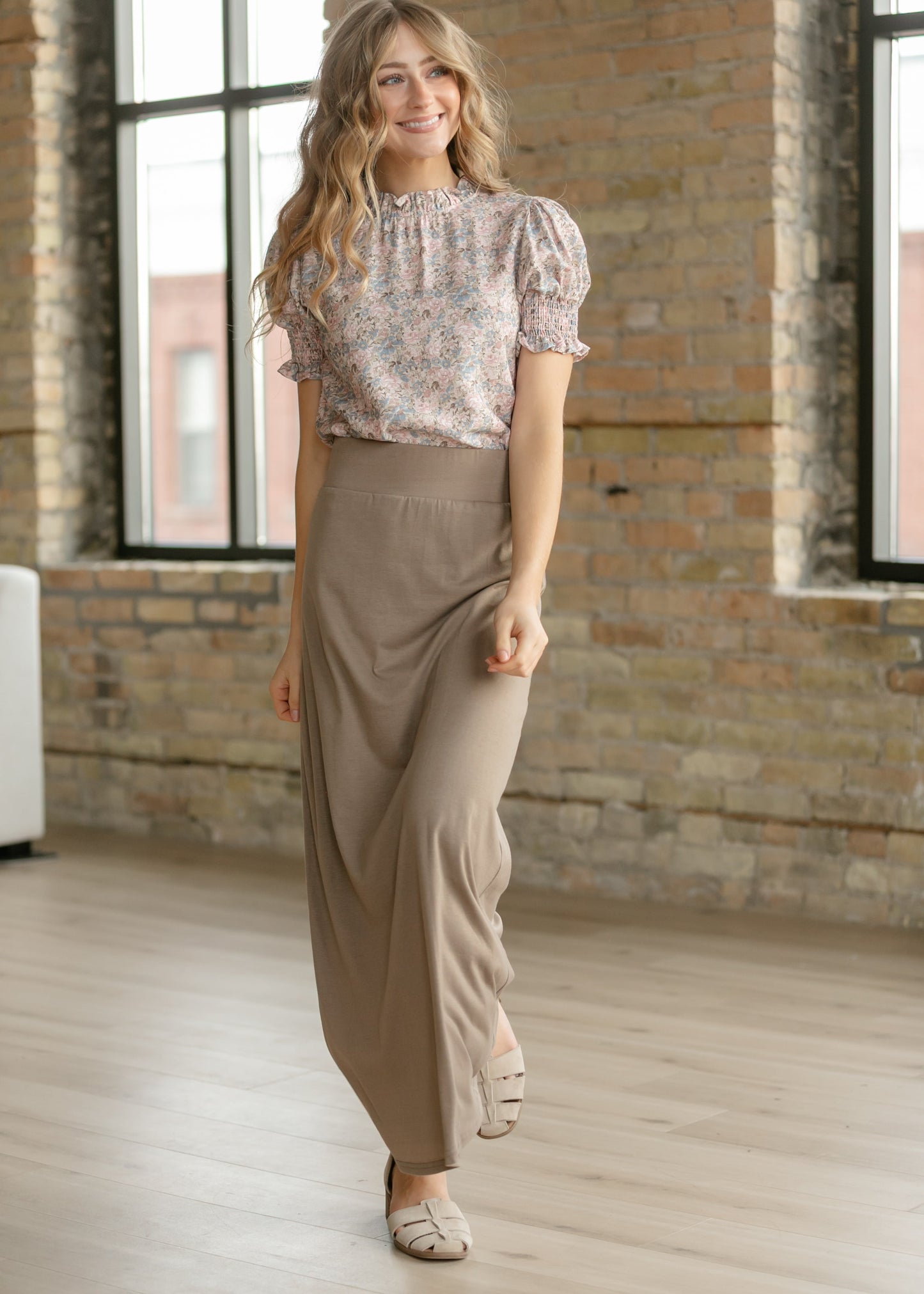 Clara Floral Ruffle Mockneck Short Sleeve Top