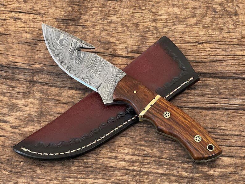 Handmade Damascus Gut Hook Hunting Knife – Rosewood Handle - Bumpkin Ranchwear