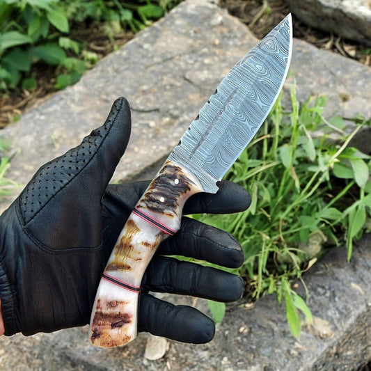 Handmade Damascus Hunting Knife with Sheep Horn Handle - Bumpkin Ranchwear