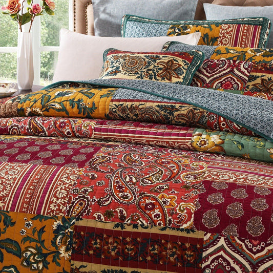 Dark Elegance Bohemian 100% Cotton Floral Cotton Patchwork Bedspread Set