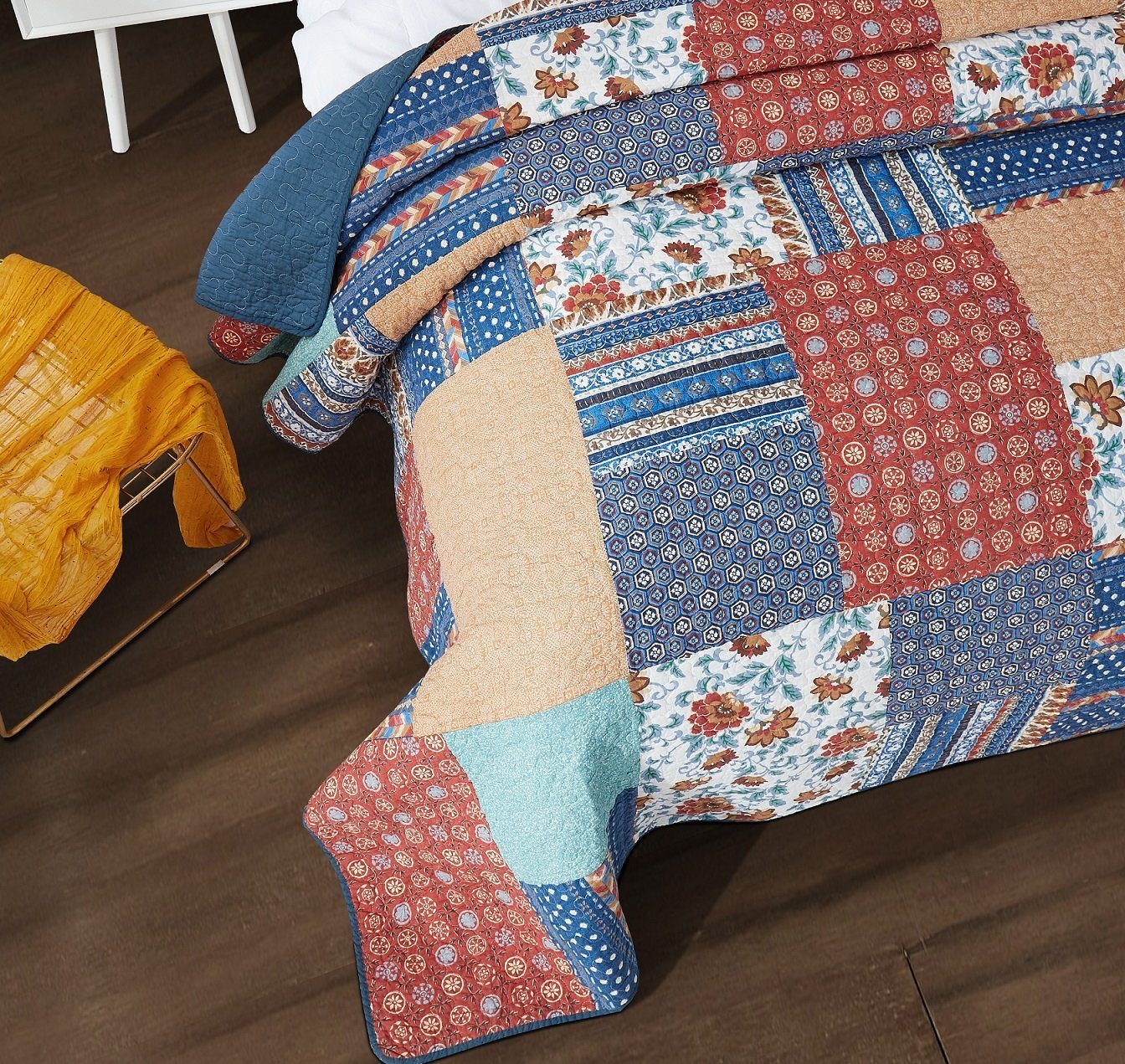 Ranch House Floral Patchwork Cotton Quilted Bedspread Set - Bumpkin Ranchwear