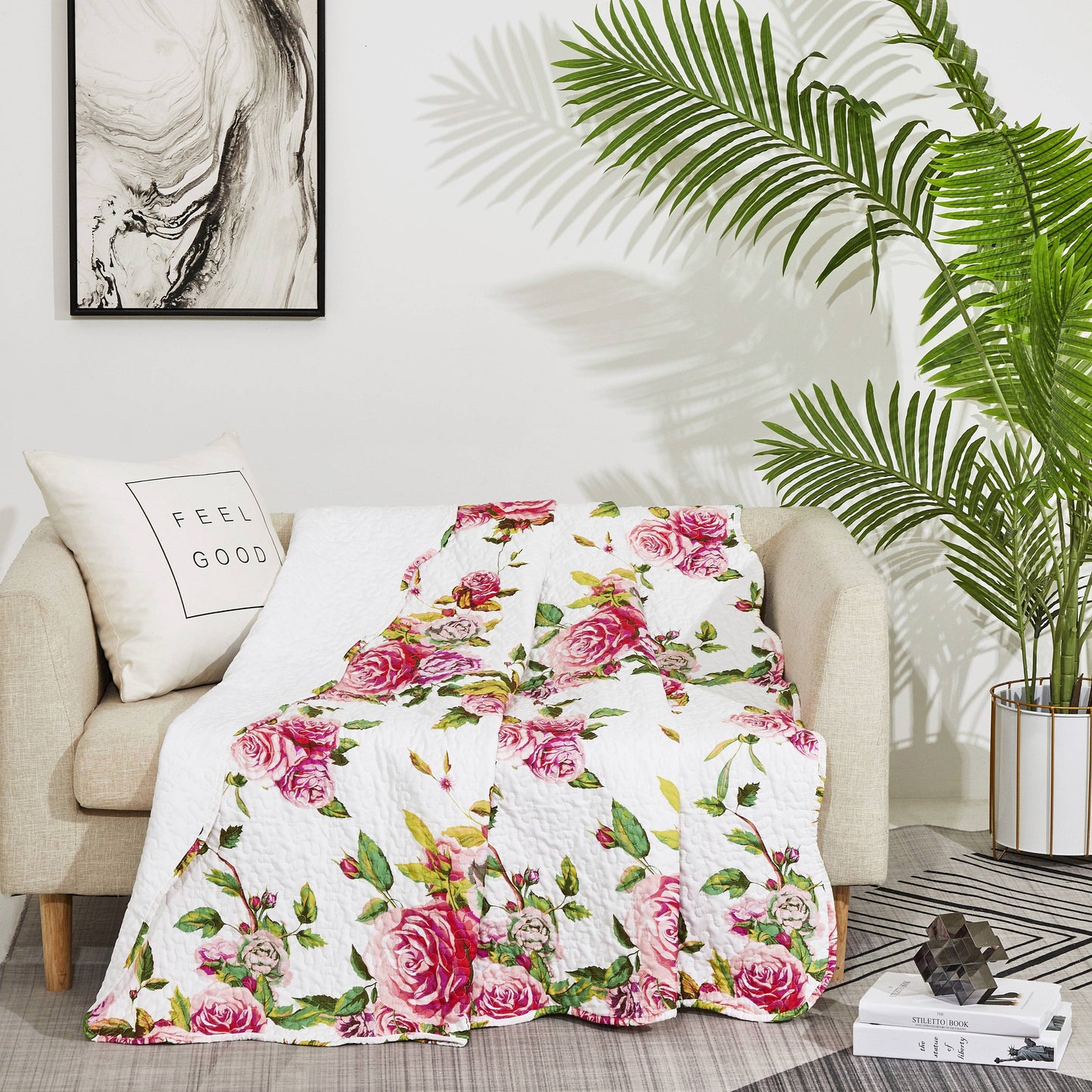 Romantic Roses Floral Throw Blanket - Lovely Spring Pink & White Scalloped Edges