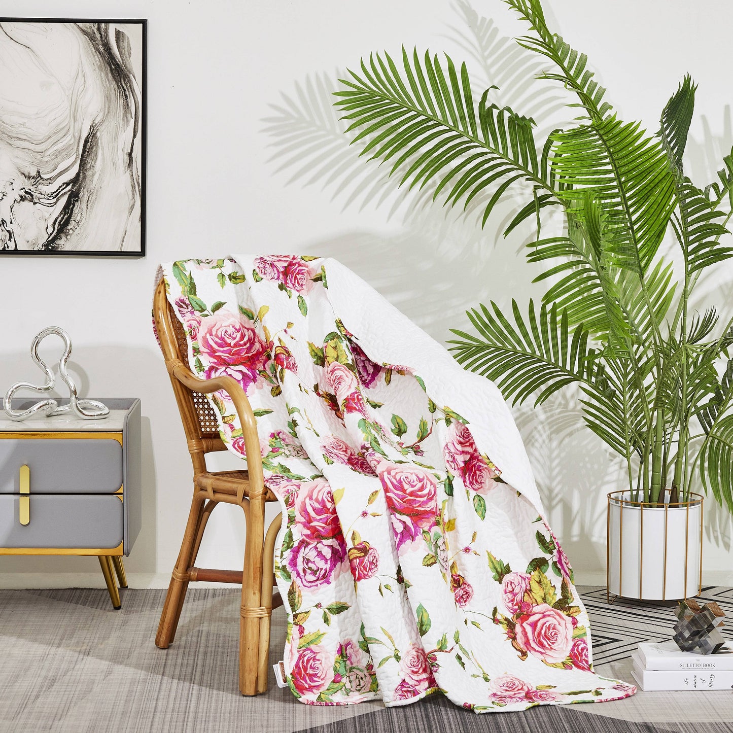 Romantic Roses Floral Throw Blanket - Lovely Spring Pink & White Scalloped Edges